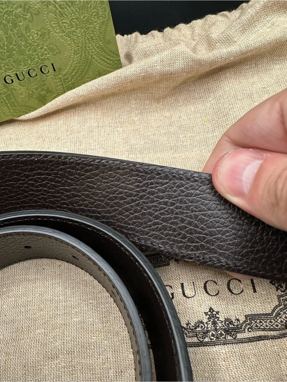 Gucci Black Brown REVERSIBLE Leather Belt with Matte Silver Double G Buckle EU95